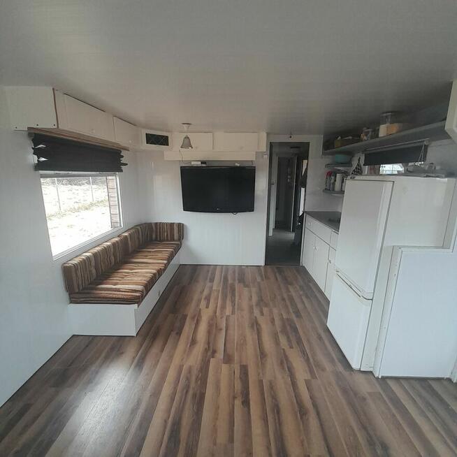 Domek holenderski zabudowany z tarasem