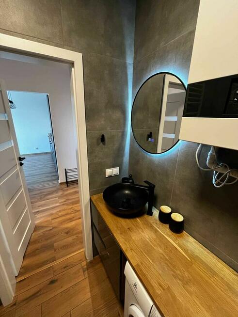 Wynajmę mieszkanie 35 m² – 2 pokoje, balkon, miejsce postojowe
