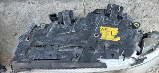 Sprzedam lampy przod audi a8