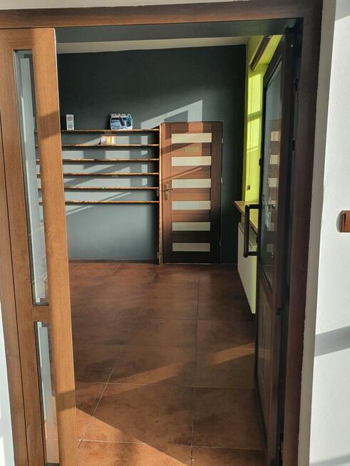 OD 1 KWIETNIA 2026 LOKAL DO WYNAJĘCIA RYKI - GALERIA ÓSEMKA