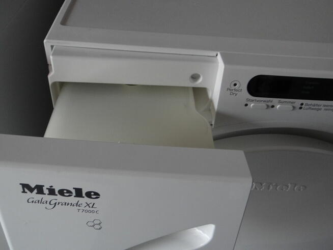 Suszarka Miele G -7946 po serwisie w Niemczech .