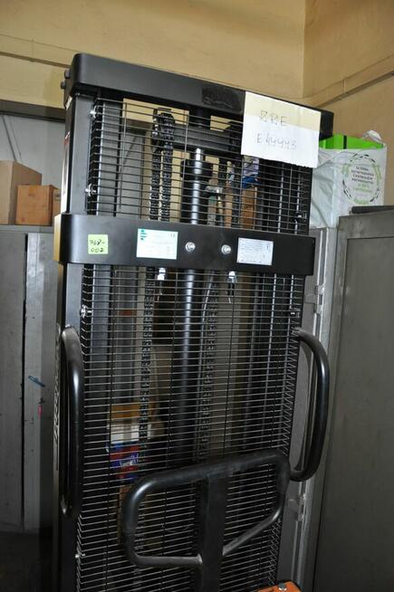 Syndyk sprzeda - wózek widłowy elektryczny