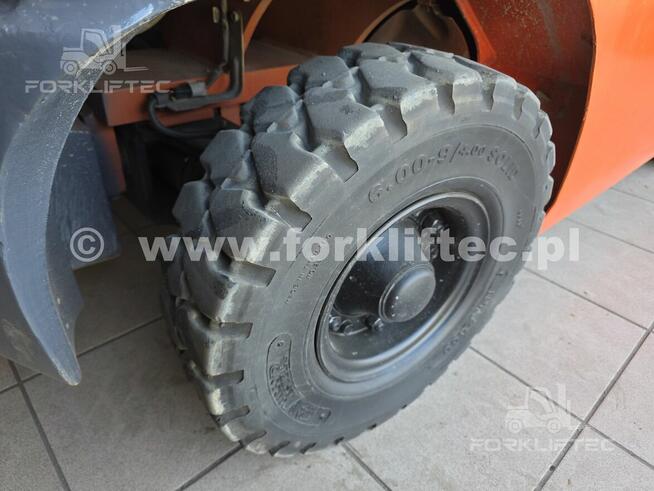 Wózek Widłowy TOYOTA 7FGF25 Triplex TOYOTA 7FG25 Linde