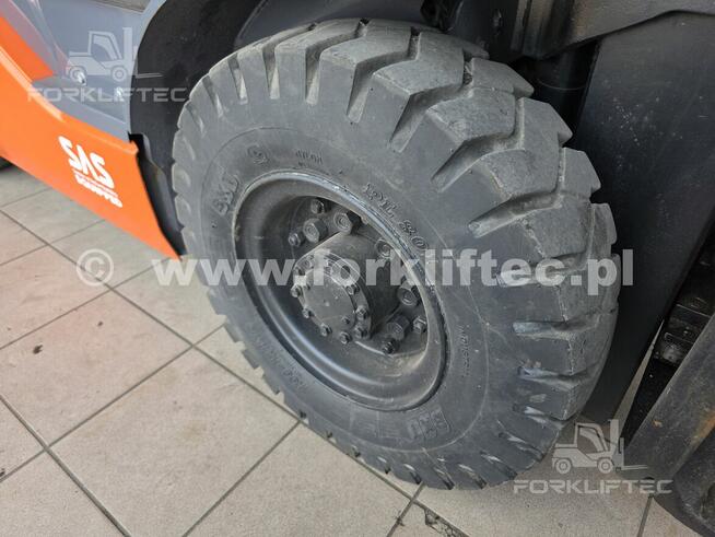 Wózek Widłowy TOYOTA 8FD25 Kabina , Wolny skok TOYOTA 8FDF25