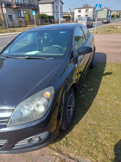 Opel Astra H 1.6 GTC 2006r