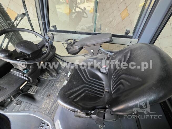 Wózek Widłowy TOYOTA 8FD20 Kabina , Wolny skok TOYOTA 8FDF20
