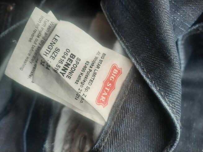 Sprzedam prawie nowe spodnie męskie i bluzę