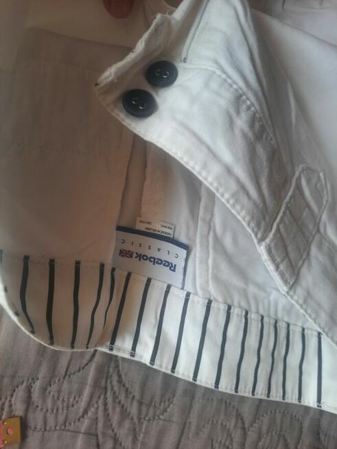 Sprzedam prawie nowe spodnie męskie i bluzę