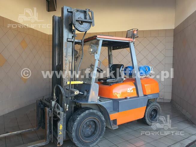 Wózek Widłowy TOYOTA 6FG40 Przesuw TOYOTA 6FGF40 Linde