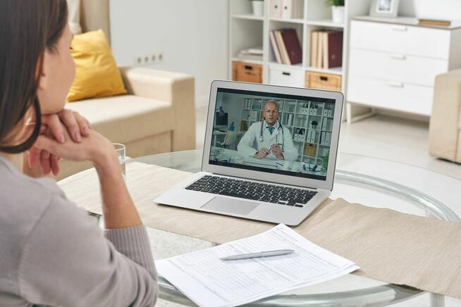 Pracownik wsparcia administracji z orzeczeniem