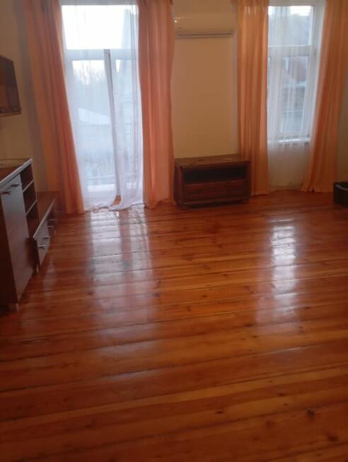 Słoneczne mieszkanie w centrum Lublina – salon z kuchnią + s