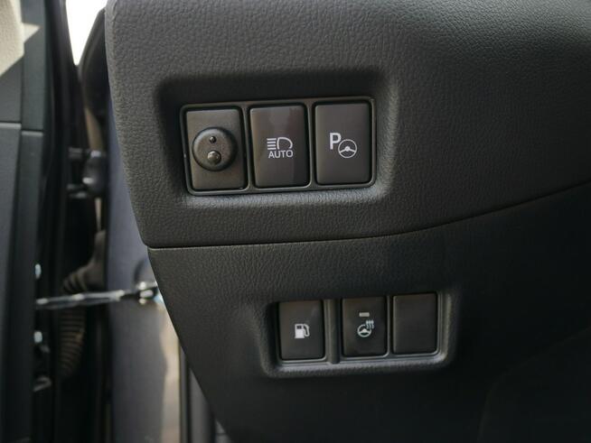 Toyota C-HR 2.0 Hybrid 184KM Eu6 Executive Automat -Kraj -2 Wł -VAT 23% Brutto