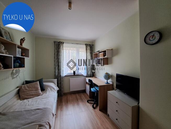 Dom wolnostojący z ogrodem w Jaźwinach/las