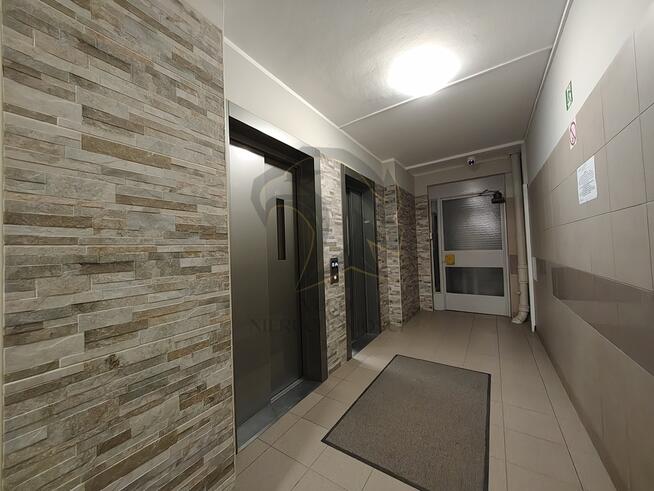 Entliczek-pentliczek, 43 m² na stoliczek