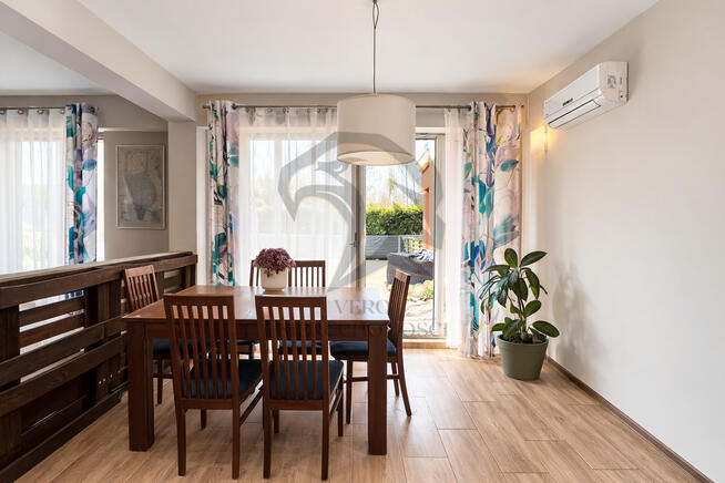 Dom w mieście 110 M², WŁASNY GARAŻ I TARS 280m²