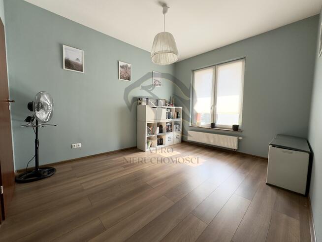 Dom w mieście 110 M², WŁASNY GARAŻ I TARS 280m²