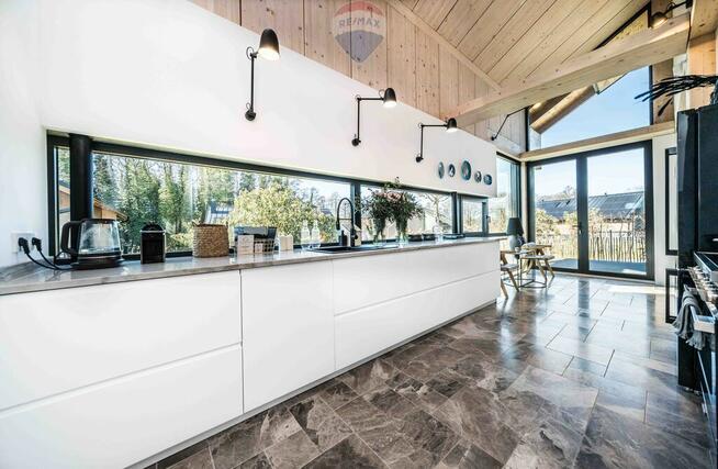 Dom pokazowy – pełne wyposażenie, oferta specjalna