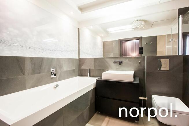 Angel Wawel, Sukiennicza, 4 pokoje, basen, garaż, siłownia, ochrona