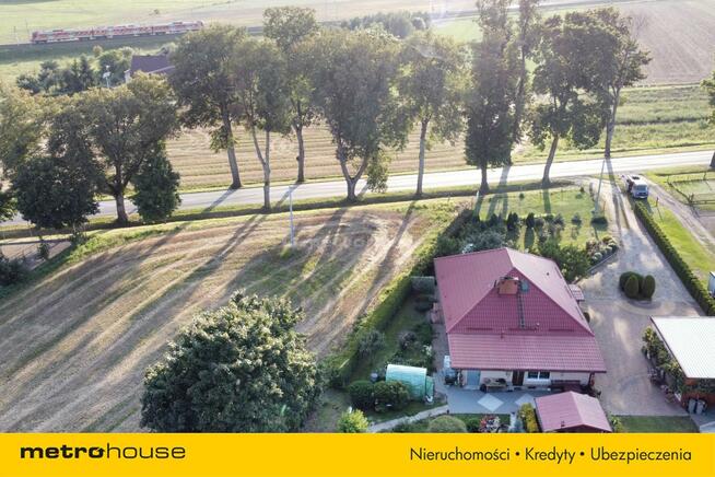 Na sprzedaż dom w miejscowości Burkat z 2012 roku.