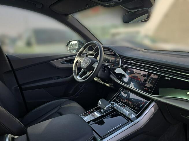 Audi Q8 MatrixLED_HeadUp_Hak_SoundSystem_Virtual_Panorama_HomeLink_Asystenci