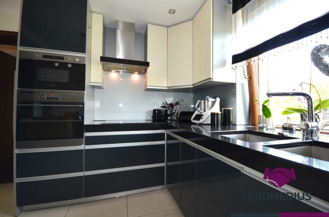 Dom Koszalin, Promowa