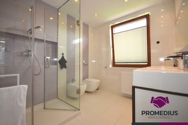 Dom Koszalin, Promowa