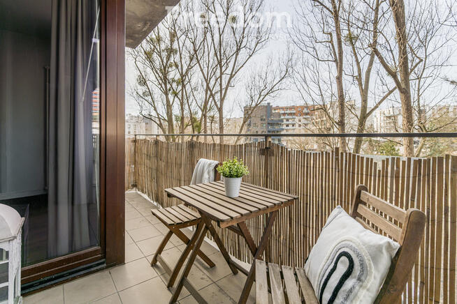 Dwa pokoje w świetnej lokalizacji na Ochocie