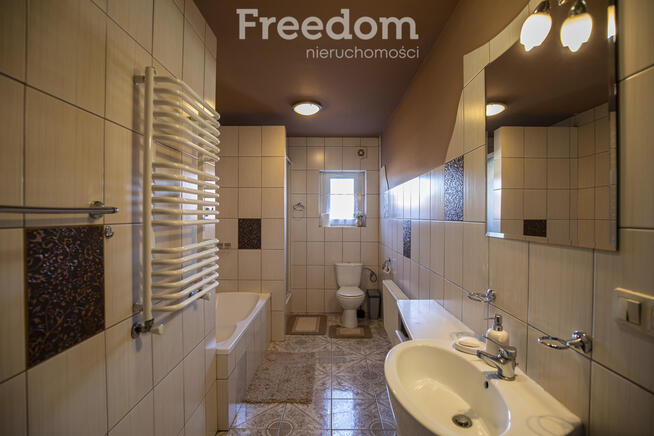 Duży dom z potencjałem usługowym- Domaniów