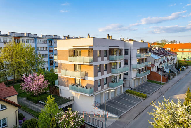 3 pok. | 2 miejsca w garażu | 2 balkony | Klima!