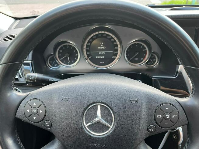 Mercedes-Benz E212 Avantgarde