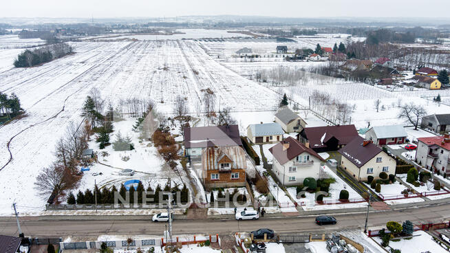 Sprzedam działki budowlane Bobrowniki Wielkie