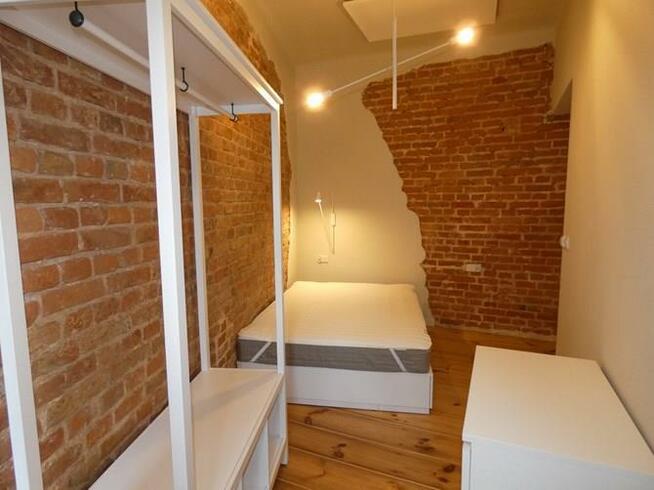 3 pokoje w pobliżu Starego Miasta, Okopowa 16