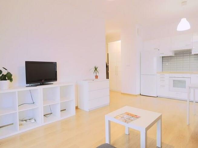 2 pokoje z balkonem i garażem – Tolkiena 1