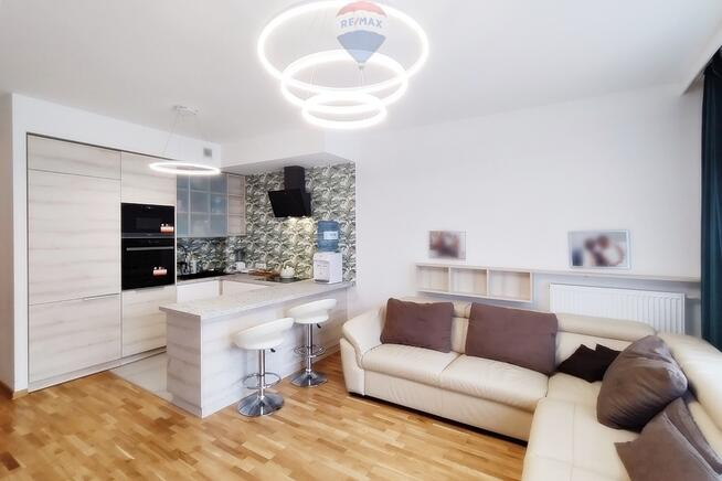 4 pokoje, taras i parking – parter, Retkinia 2021r