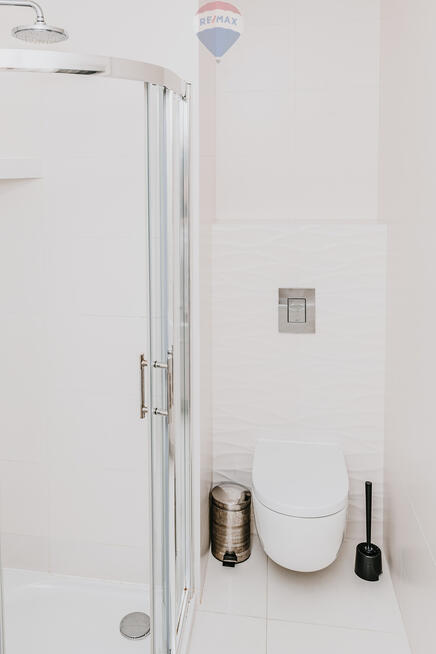 3 pokoje przy metrze