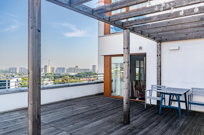 3 pokoje przy metrze