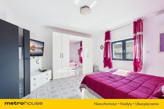 Przestronny dom z zadbanym ogrodem i garażem