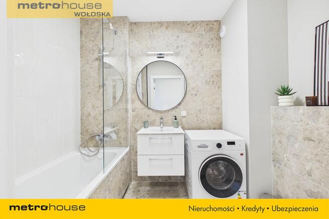 Przestronne mieszkanie dwupokojowe z balkonem.