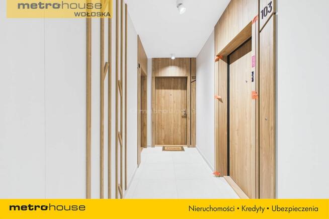 Przestronne mieszkanie dwupokojowe z balkonem.