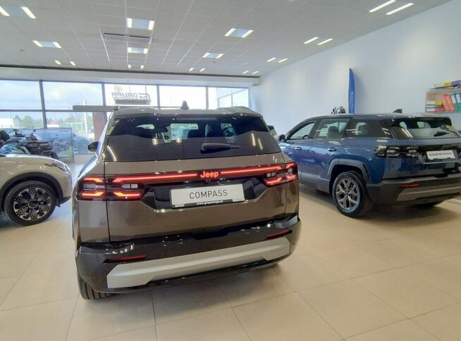 Najnowsza wersja JEEP COMPASS Elektryczny FIRST EDITION BEV 213KM