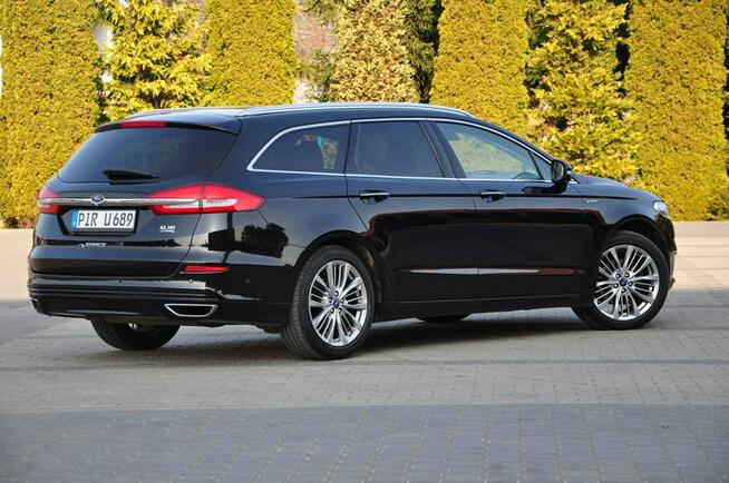 Ford Mondeo 2,0 D 180KM Vignale Full Ledy Skóry Navi Kamera Panorama FULL Z de !!