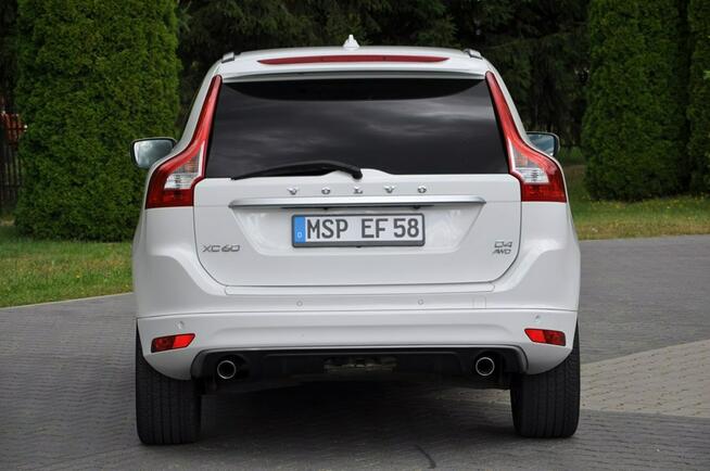 Volvo XC 60 2,4D 190KM AWD Lift R-design Xenon Led Panorama Skóry Navi el.klapa