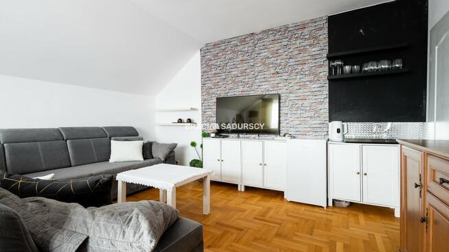 Dom Kraków Wzgórza Krzesławickie, Grębałów, Karola Darwina