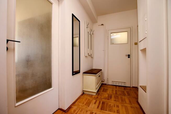 dwa niezależne pokoje, wysoki parter, balkon