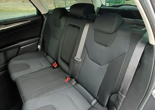 Ford Mondeo Bezwypadkowy, oryginalny lakier/Bardzo bogata wersja/Zadbany