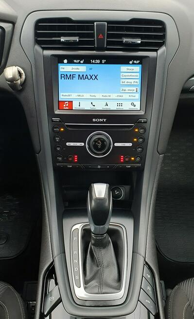 Ford Mondeo Bezwypadkowy, oryginalny lakier/Bardzo bogata wersja/Zadbany