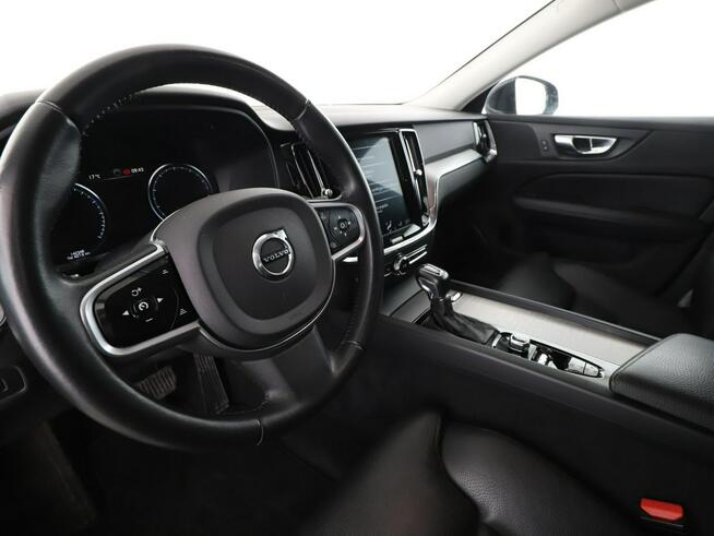 Volvo V60 Inscription T5 automat skóra navi grzane fotele kamera LED tempomat