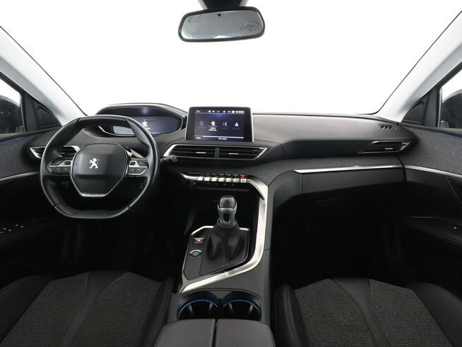 Peugeot 3008 virtual cocpit półskóra navi klima auto kamera i czujniki parkowania