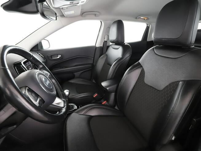 Jeep Compass półskóra navi klima auto kamera i czujniki parkowania