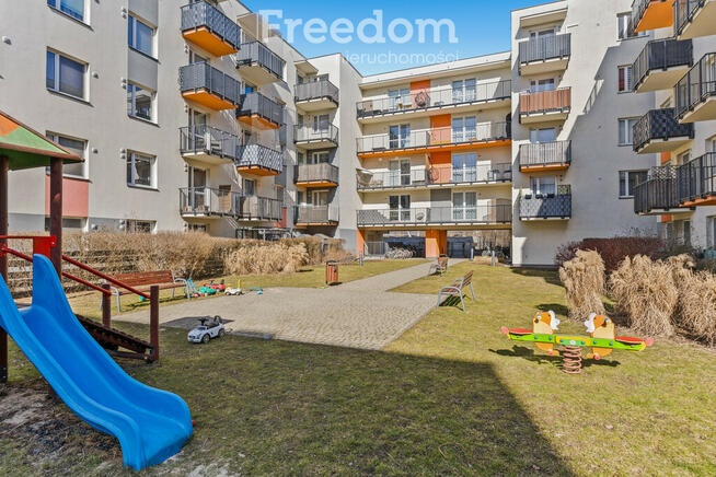 Funkcjonalne 2-pokojowe z dużym balkonem i garażem